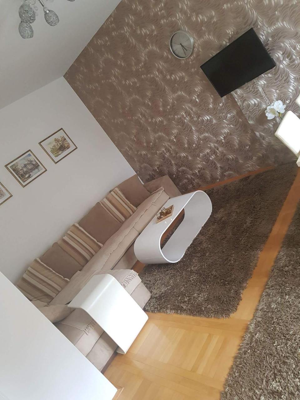 Harmony Apartman Bijeljina Exterior photo